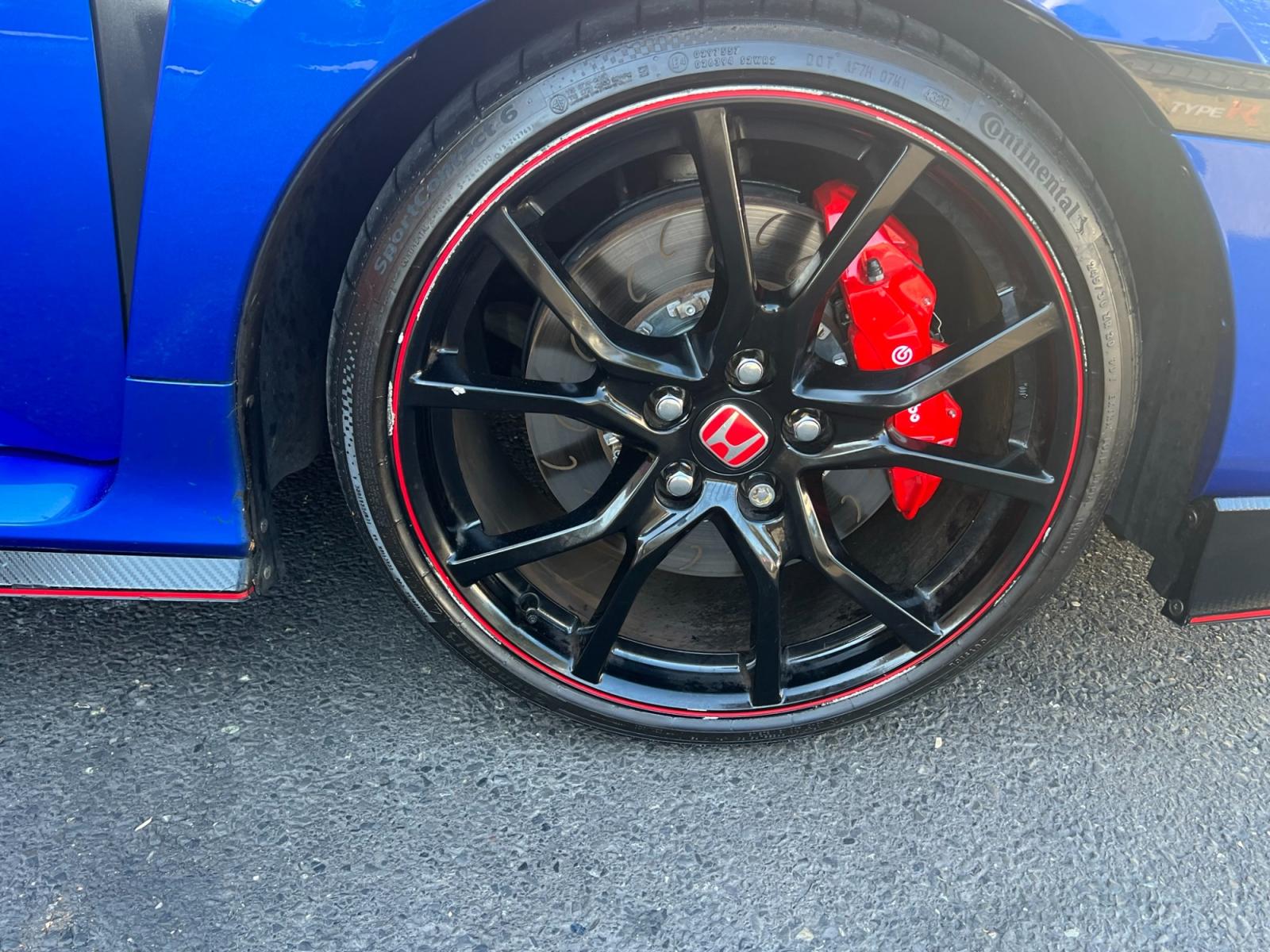 2019 Blue /Black/RedWOW Honda Civic (SHHFK8G73KU) , Manual transmission, located at 1018 Brunswick Ave, Trenton, NJ, 08638, (609) 989-0900, 40.240086, -74.748085 - WOW! A rare TYPE R!!! Serviced up + Perfect in every way!!! A must See! Please call Anthony to set up appt ASAP! This TYPE R WILL NOT LAST LONG!!!! - Photo #23